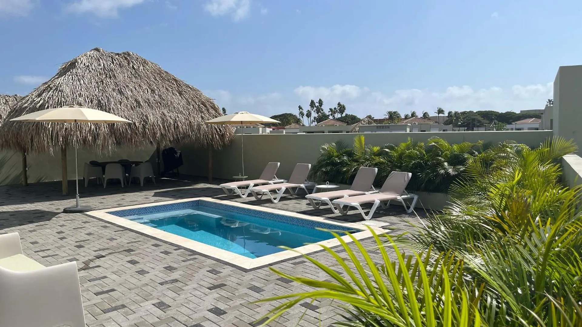 Paradise Villa Met Prive Zwembad, Mambo Beach Willemstad Curacao